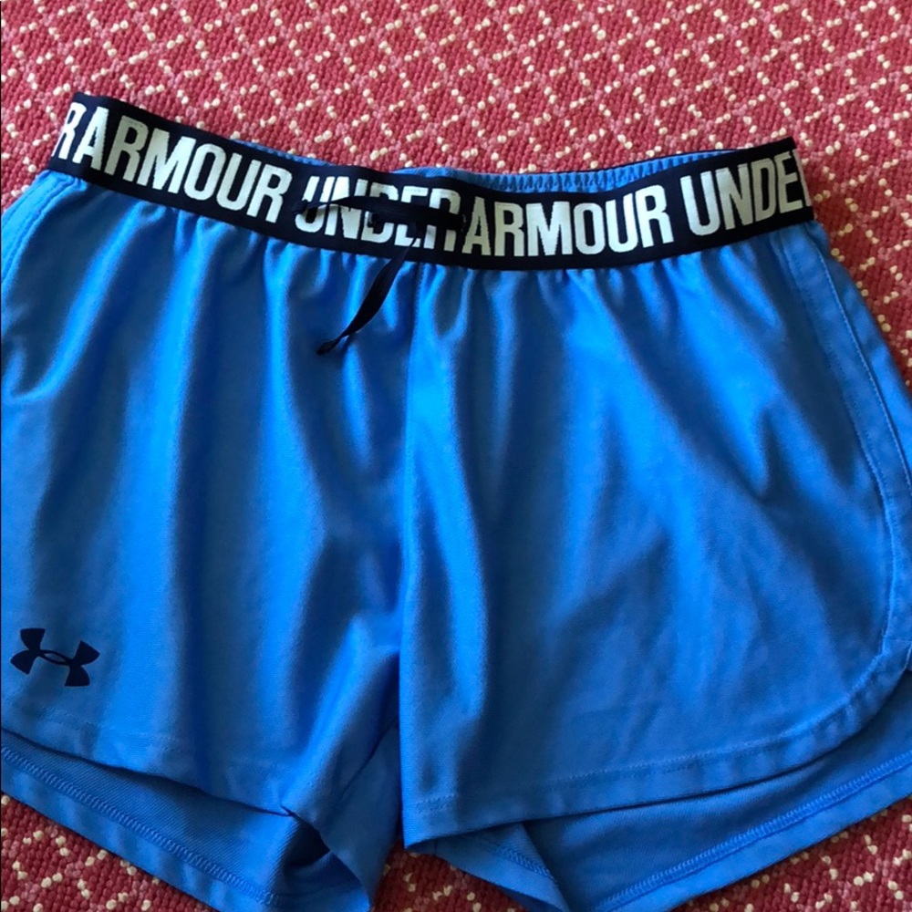 Underarmour shorts